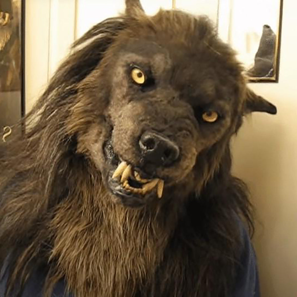 WolfLux LED Werwolfmaske | Leuchtende Augen & Bewegliche Ohren für Perfektes Cosplay & Halloween Kostüm
