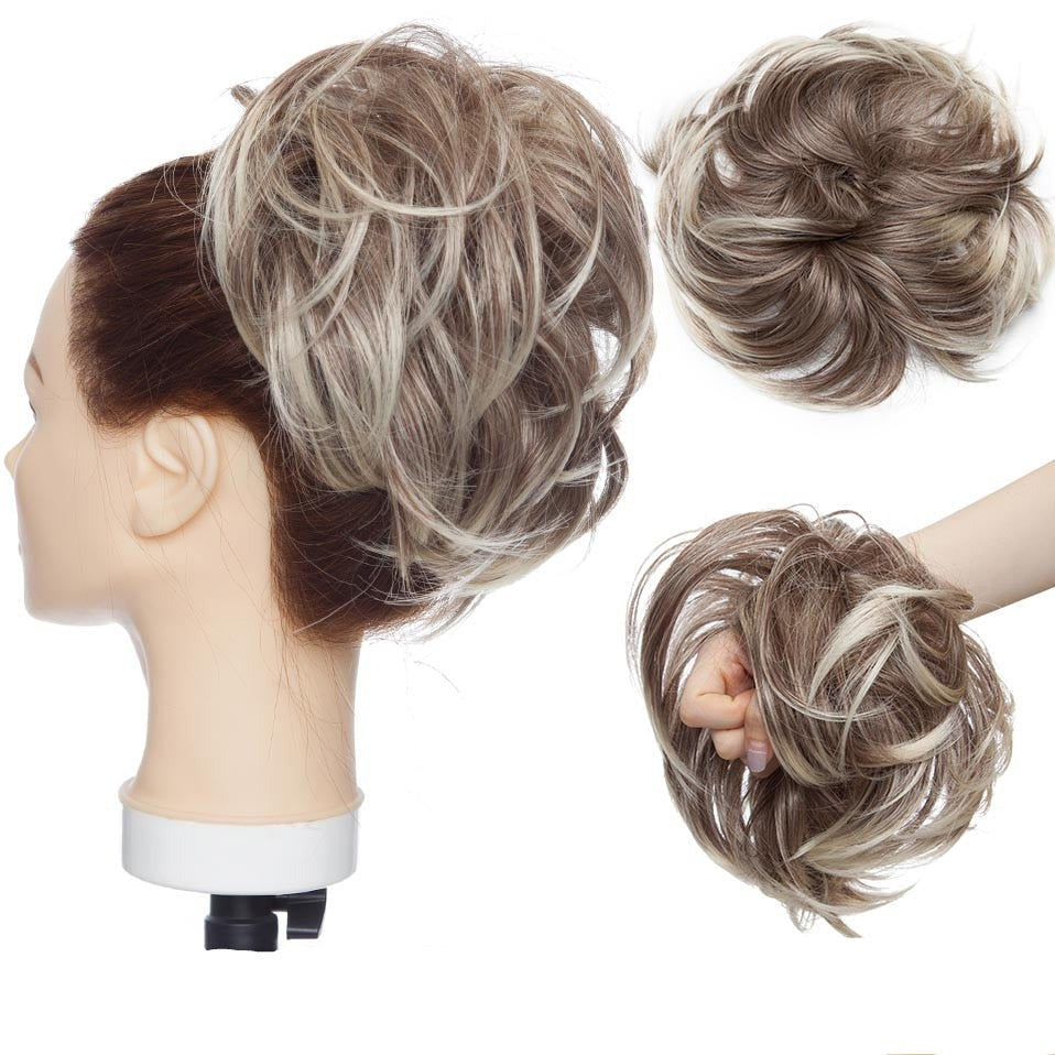 Unordentliches Haarknoten Scrunchie