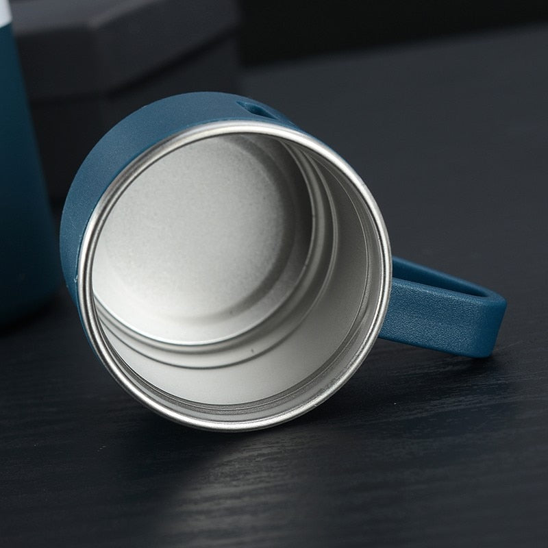 Vardi Dante™ Edelstahl-Thermoskanne | Die ideale Thermoskanne für unterwegs